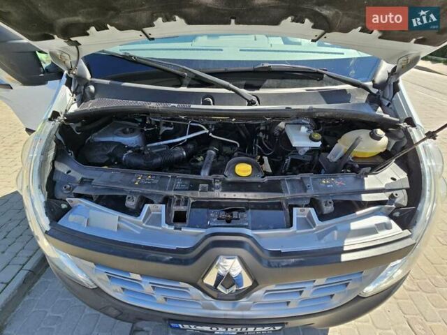 Білий Рено Мастєр, об'ємом двигуна 2.3 л та пробігом 187 тис. км за 15500 $, фото 33 на Automoto.ua