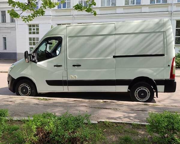 Белый Рено Мастер, объемом двигателя 2.3 л и пробегом 387 тыс. км за 14000 $, фото 5 на Automoto.ua