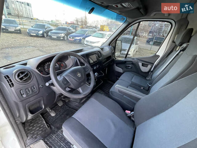 Белый Рено Мастер, объемом двигателя 2.3 л и пробегом 250 тыс. км за 14000 $, фото 15 на Automoto.ua