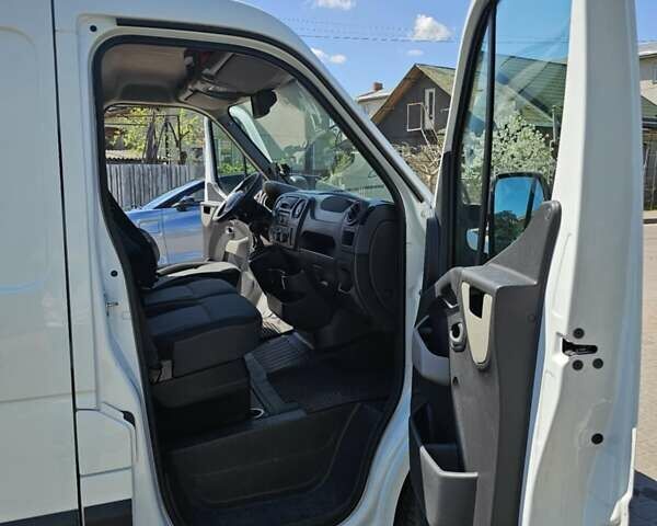 Білий Рено Мастєр, об'ємом двигуна 2.3 л та пробігом 187 тис. км за 15500 $, фото 9 на Automoto.ua