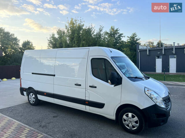 Белый Рено Мастер, объемом двигателя 2.3 л и пробегом 210 тыс. км за 17400 $, фото 5 на Automoto.ua