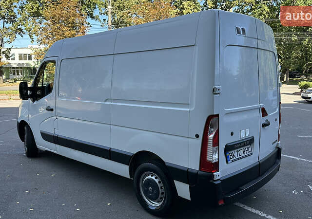 Белый Рено Мастер, объемом двигателя 2.3 л и пробегом 340 тыс. км за 14800 $, фото 10 на Automoto.ua