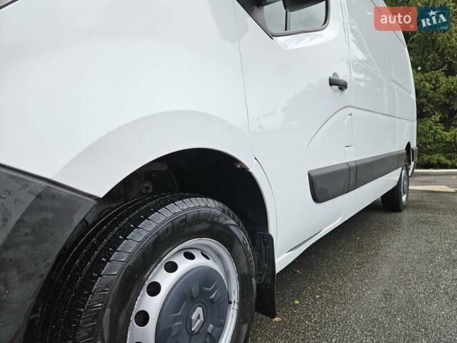 Белый Рено Мастер, объемом двигателя 2.3 л и пробегом 190 тыс. км за 15300 $, фото 21 на Automoto.ua