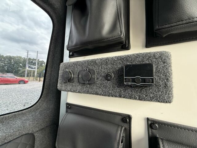 Белый Рено Мастер, объемом двигателя 2.3 л и пробегом 260 тыс. км за 21500 $, фото 20 на Automoto.ua