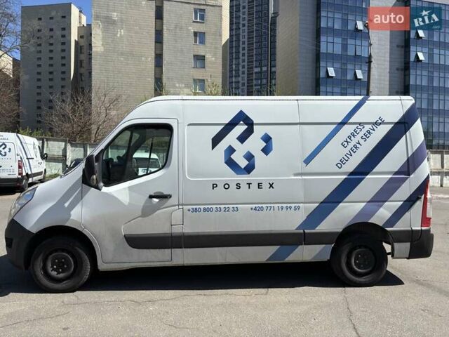 Белый Рено Мастер, объемом двигателя 2.3 л и пробегом 231 тыс. км за 15500 $, фото 2 на Automoto.ua