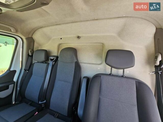 Білий Рено Мастєр, об'ємом двигуна 2.3 л та пробігом 187 тис. км за 15500 $, фото 16 на Automoto.ua