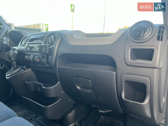 Белый Рено Мастер, объемом двигателя 2.3 л и пробегом 210 тыс. км за 17400 $, фото 35 на Automoto.ua