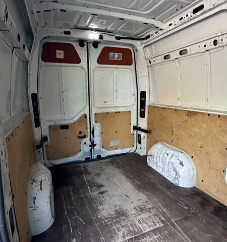 Белый Рено Мастер, объемом двигателя 2.3 л и пробегом 340 тыс. км за 14800 $, фото 26 на Automoto.ua