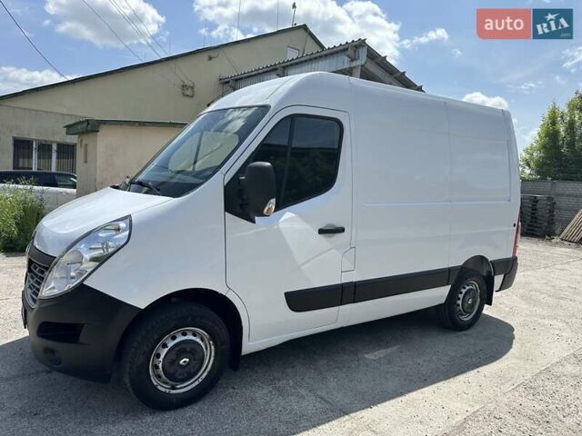 Белый Рено Мастер, объемом двигателя 2.3 л и пробегом 268 тыс. км за 14200 $, фото 2 на Automoto.ua
