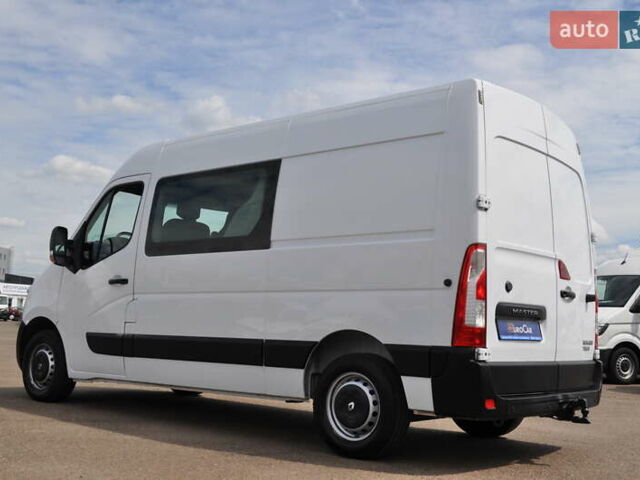 Рено Мастер 2018 в Киеве на Automoto.ua Белый Рено Мастер, объемом двигателя 2.3 л и пробегом 264 тыс. км за 22500 $, фото 8 на Automoto.ua