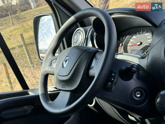 Белый Рено Мастер, объемом двигателя 2.3 л и пробегом 290 тыс. км за 17800 $, фото 35 на Automoto.ua