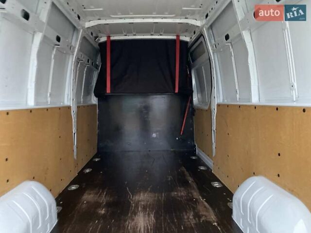 Белый Рено Мастер, объемом двигателя 2.3 л и пробегом 220 тыс. км за 15700 $, фото 49 на Automoto.ua