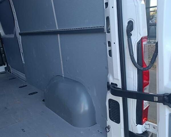 Белый Рено Мастер, объемом двигателя 2.3 л и пробегом 268 тыс. км за 16350 $, фото 63 на Automoto.ua