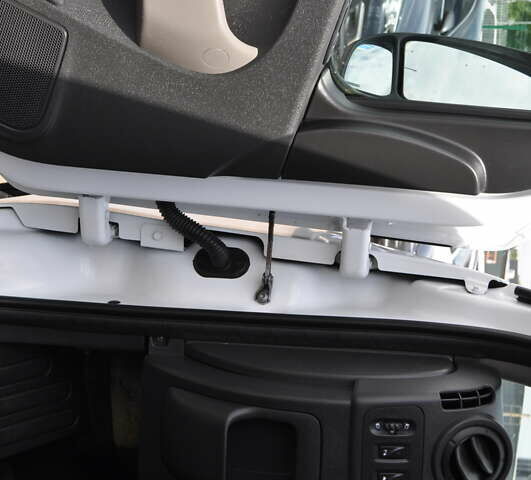 Рено Мастер 2018 в Киеве на Automoto.ua Белый Рено Мастер, объемом двигателя 2.3 л и пробегом 264 тыс. км за 22500 $, фото 50 на Automoto.ua