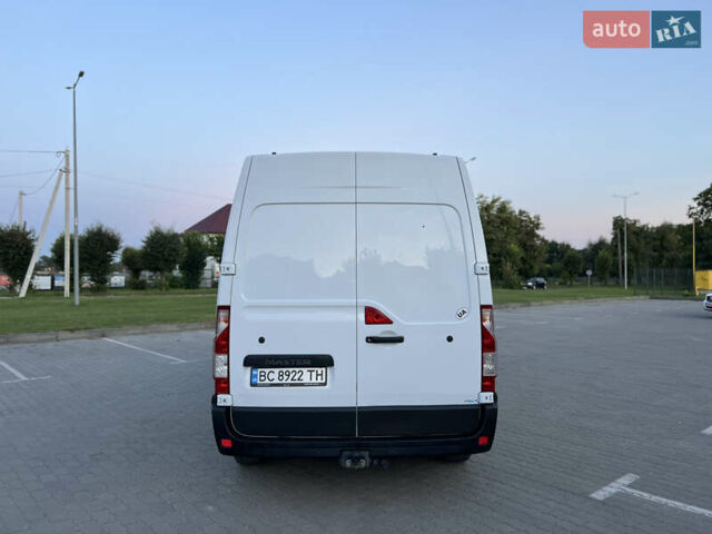 Белый Рено Мастер, объемом двигателя 2.3 л и пробегом 257 тыс. км за 17000 $, фото 6 на Automoto.ua