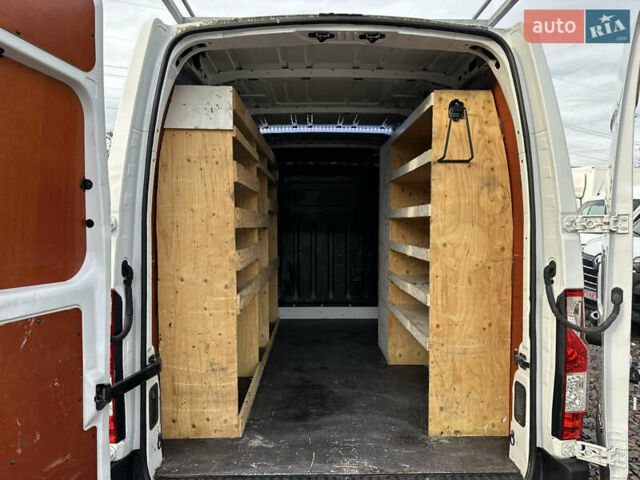 Белый Рено Мастер, объемом двигателя 2.3 л и пробегом 210 тыс. км за 16599 $, фото 30 на Automoto.ua
