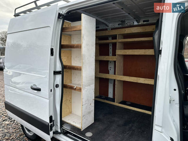 Белый Рено Мастер, объемом двигателя 2.3 л и пробегом 210 тыс. км за 16599 $, фото 28 на Automoto.ua