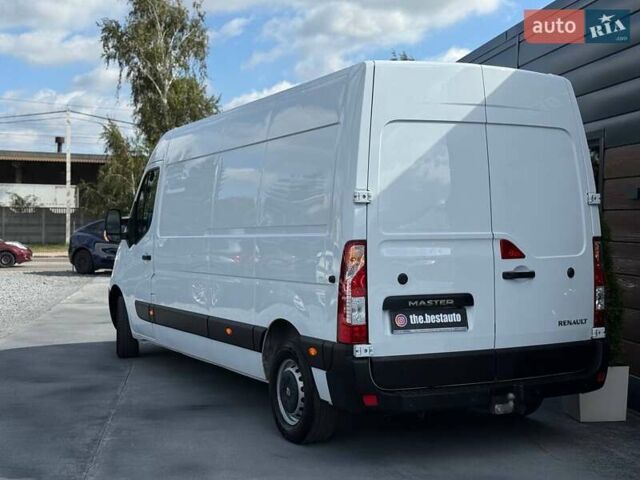 Белый Рено Мастер, объемом двигателя 2.3 л и пробегом 147 тыс. км за 17700 $, фото 7 на Automoto.ua