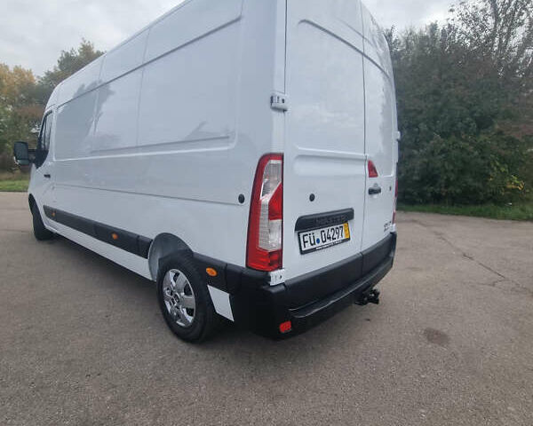 Рено Мастєр 2018 у Бердичеве на Automoto.ua Білий Рено Мастєр, об'ємом двигуна 2.3 л та пробігом 195 тис. км за 17500 $, фото 2 на Automoto.ua