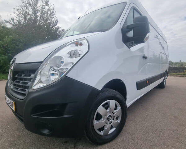 Рено Мастєр 2018 у Бердичеве на Automoto.ua Білий Рено Мастєр, об'ємом двигуна 2.3 л та пробігом 195 тис. км за 17500 $, фото 6 на Automoto.ua