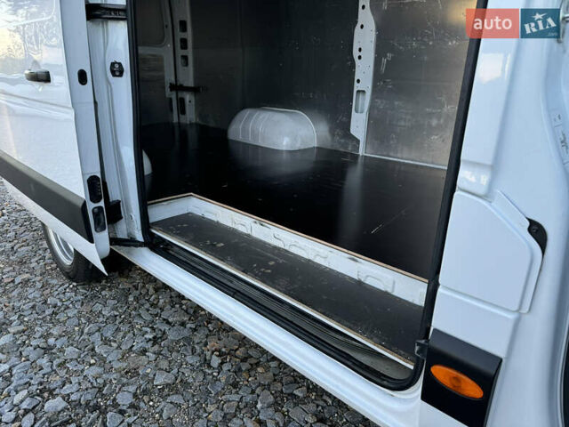 Белый Рено Мастер, объемом двигателя 2.3 л и пробегом 209 тыс. км за 20750 $, фото 28 на Automoto.ua