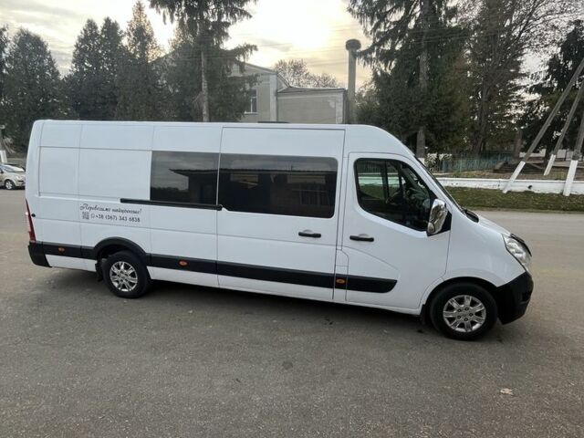 Белый Рено Мастер, объемом двигателя 2.3 л и пробегом 570 тыс. км за 17476 $, фото 2 на Automoto.ua