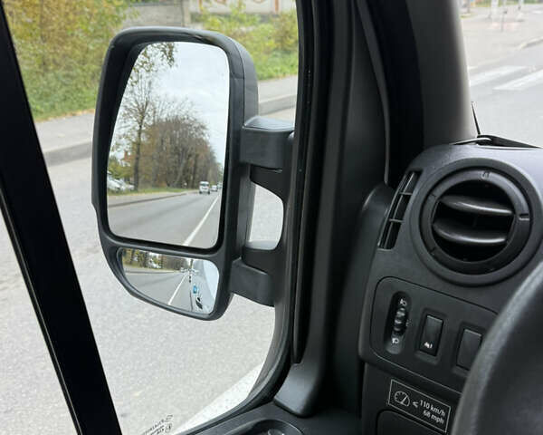 Белый Рено Мастер, объемом двигателя 2.3 л и пробегом 172 тыс. км за 15700 $, фото 11 на Automoto.ua