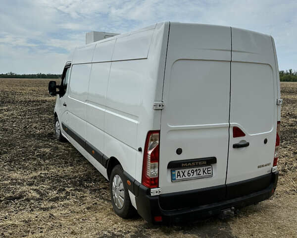 Белый Рено Мастер, объемом двигателя 2.3 л и пробегом 548 тыс. км за 14500 $, фото 4 на Automoto.ua