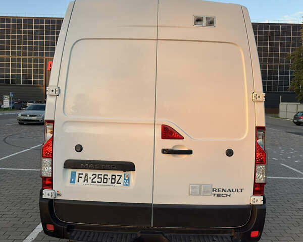 Рено Мастер 2018 в Луцке на Automoto.ua Белый Рено Мастер, объемом двигателя 2.3 л и пробегом 157 тыс. км за 19900 $, фото 6 на Automoto.ua