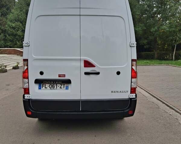 Рено Мастер 2018 в Дубно на Automoto.ua Белый Рено Мастер, объемом двигателя 2.3 л и пробегом 311 тыс. км за 16600 $, фото 6 на Automoto.ua