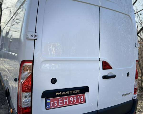 Белый Рено Мастер, объемом двигателя 0 л и пробегом 240 тыс. км за 17800 $, фото 27 на Automoto.ua