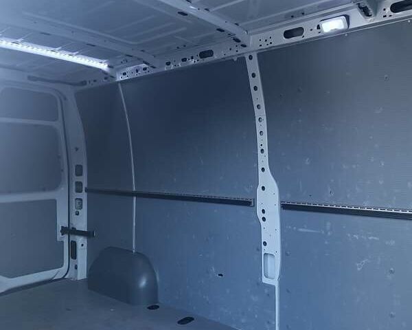 Белый Рено Мастер, объемом двигателя 2.3 л и пробегом 268 тыс. км за 16350 $, фото 39 на Automoto.ua