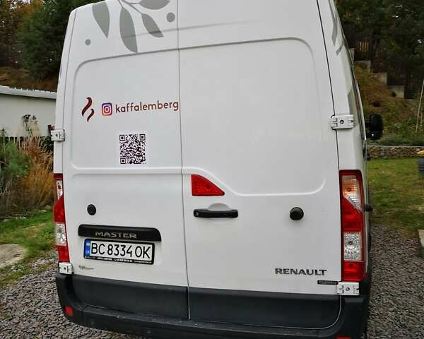 Белый Рено Мастер, объемом двигателя 2.3 л и пробегом 115 тыс. км за 18000 $, фото 18 на Automoto.ua