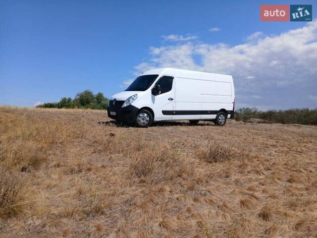 Белый Рено Мастер, объемом двигателя 2.3 л и пробегом 310 тыс. км за 16500 $, фото 4 на Automoto.ua