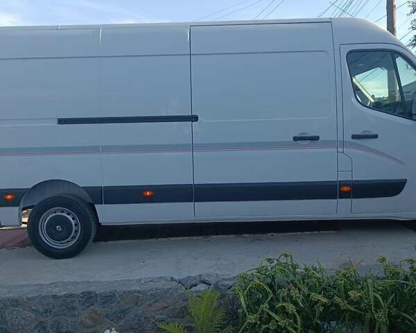 Белый Рено Мастер, объемом двигателя 2.3 л и пробегом 268 тыс. км за 16350 $, фото 12 на Automoto.ua