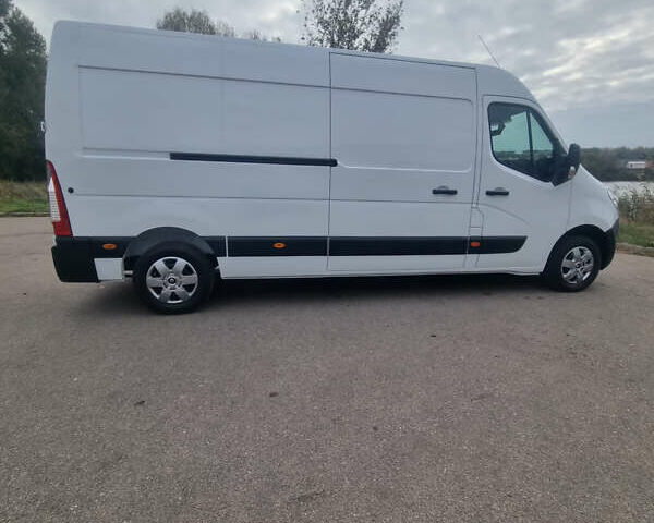 Рено Мастєр 2018 у Бердичеве на Automoto.ua Білий Рено Мастєр, об'ємом двигуна 2.3 л та пробігом 195 тис. км за 17500 $, фото 12 на Automoto.ua