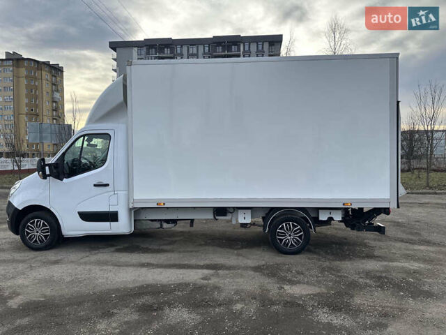 Белый Рено Мастер, объемом двигателя 2.3 л и пробегом 190 тыс. км за 19400 $, фото 10 на Automoto.ua