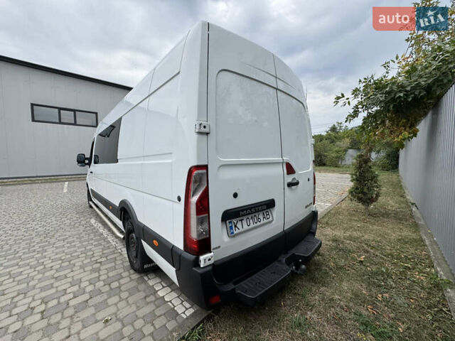 Белый Рено Мастер, объемом двигателя 2.3 л и пробегом 510 тыс. км за 24850 $, фото 10 на Automoto.ua