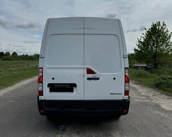 Белый Рено Мастер, объемом двигателя 2.3 л и пробегом 570 тыс. км за 12800 $, фото 6 на Automoto.ua