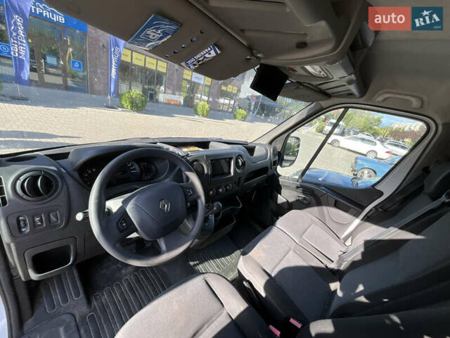Белый Рено Мастер, объемом двигателя 2.3 л и пробегом 193 тыс. км за 23500 $, фото 18 на Automoto.ua