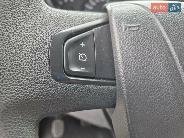 Білий Рено Мастєр, об'ємом двигуна 0 л та пробігом 237 тис. км за 15900 $, фото 15 на Automoto.ua