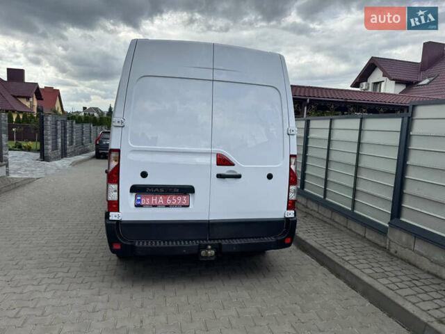 Белый Рено Мастер, объемом двигателя 2.3 л и пробегом 280 тыс. км за 17800 $, фото 9 на Automoto.ua