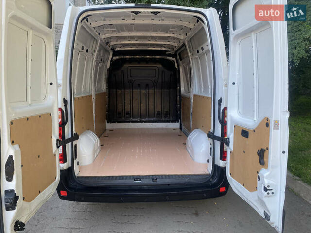 Белый Рено Мастер, объемом двигателя 2.3 л и пробегом 365 тыс. км за 14400 $, фото 25 на Automoto.ua