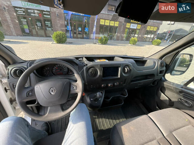 Белый Рено Мастер, объемом двигателя 2.3 л и пробегом 193 тыс. км за 23500 $, фото 13 на Automoto.ua