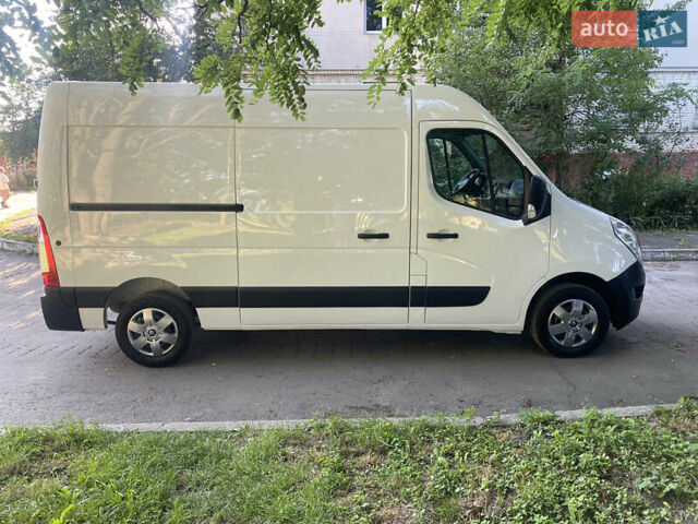 Белый Рено Мастер, объемом двигателя 2.3 л и пробегом 365 тыс. км за 14400 $, фото 5 на Automoto.ua