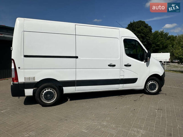 Белый Рено Мастер, объемом двигателя 2.3 л и пробегом 168 тыс. км за 16500 $, фото 8 на Automoto.ua