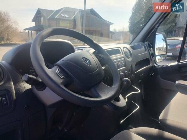 Белый Рено Мастер, объемом двигателя 2.3 л и пробегом 239 тыс. км за 15300 $, фото 15 на Automoto.ua