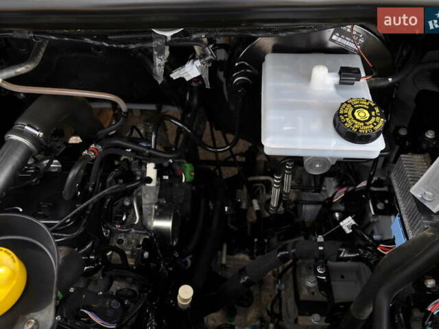 Рено Мастер 2018 в Киеве на Automoto.ua Белый Рено Мастер, объемом двигателя 2.3 л и пробегом 264 тыс. км за 22500 $, фото 66 на Automoto.ua