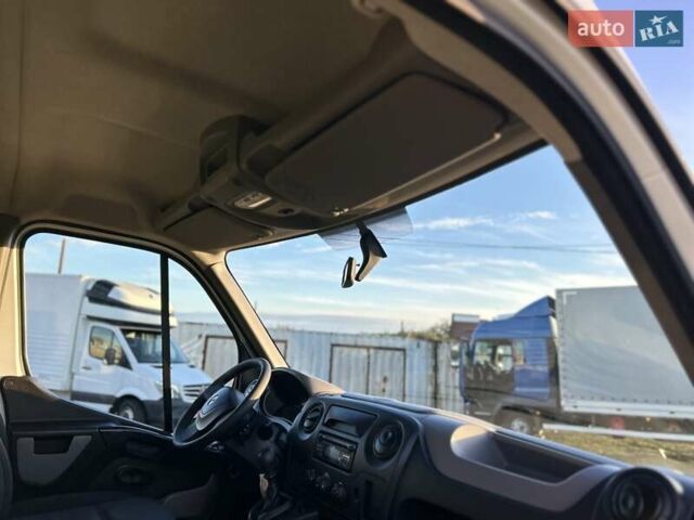 Білий Рено Мастєр, об'ємом двигуна 2.3 л та пробігом 170 тис. км за 17850 $, фото 32 на Automoto.ua