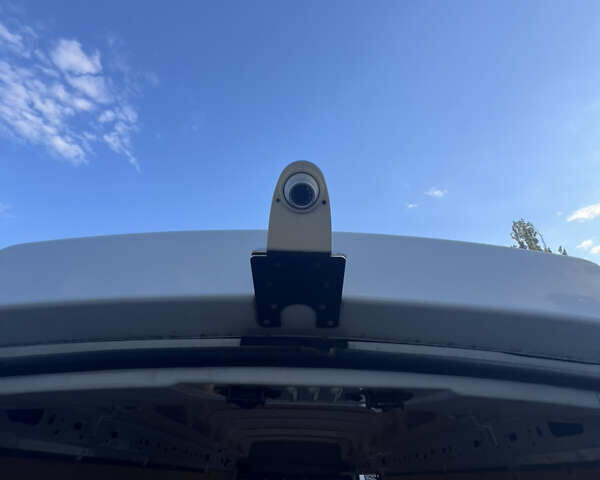 Белый Рено Мастер, объемом двигателя 0 л и пробегом 1000 тыс. км за 21000 $, фото 17 на Automoto.ua